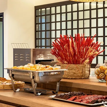 Ξενοδοχείο Papillon Αργάσι