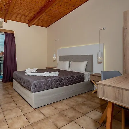 Hotel Papillon 3*